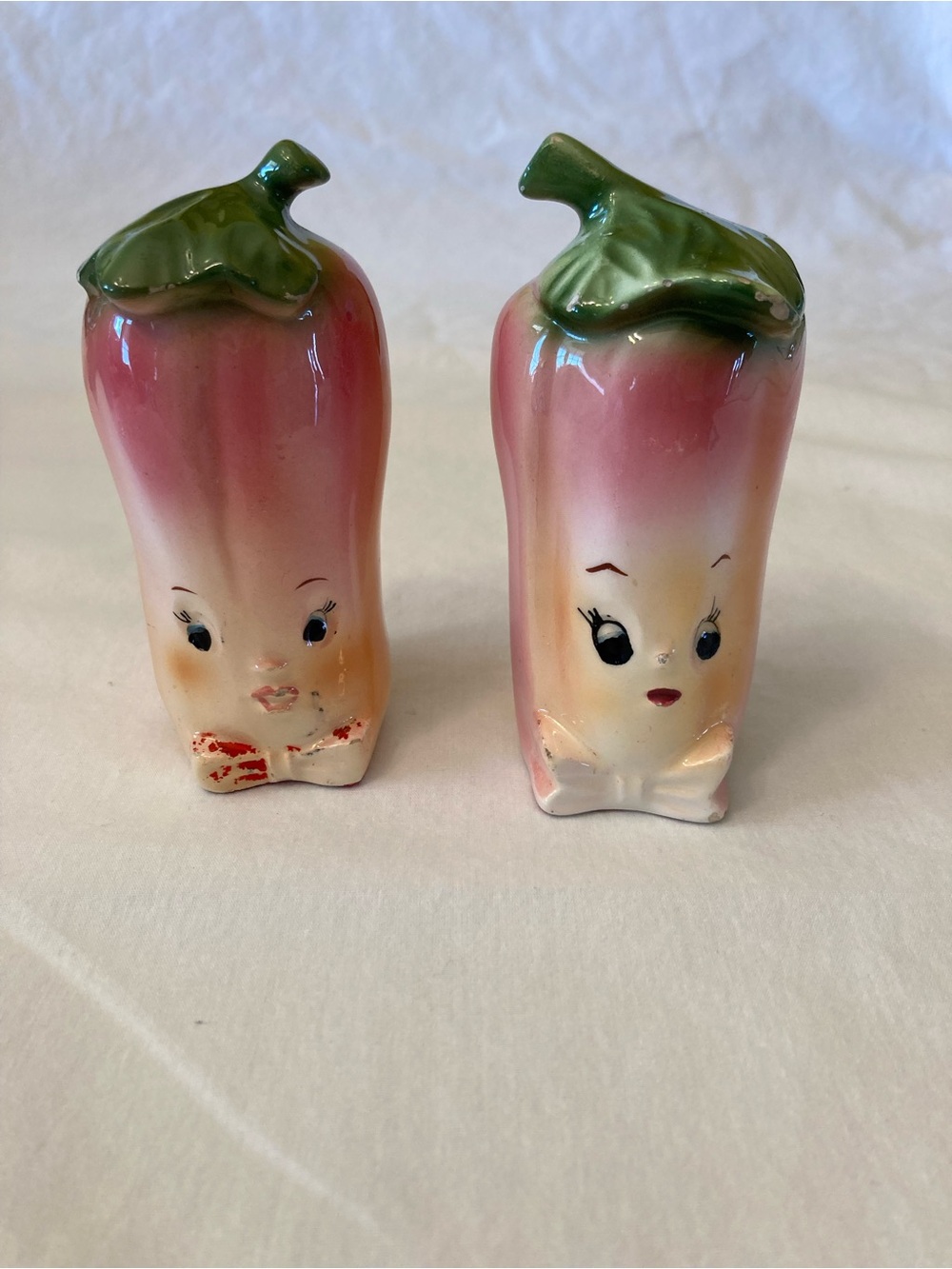 Vintage Pink-to-Peach Ceramic Salt & Pepper Shakers with faces- Japan Mark